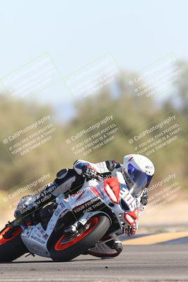 media/Nov-02-2025-CVMA (Sun) [[337aff29ab]]/Race 8-Formula Lightweight Twins Shootout/